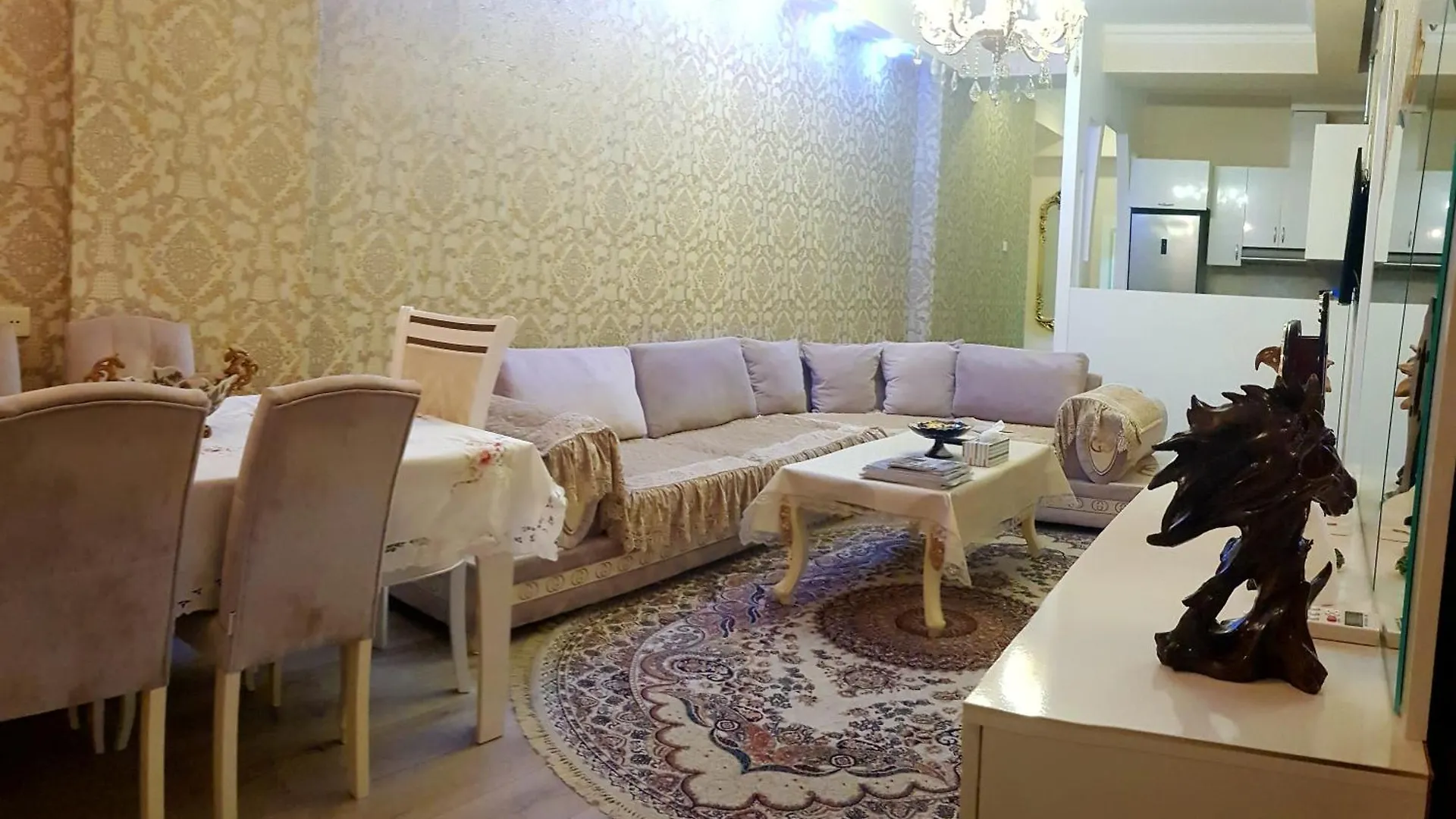 Luxor Central Baku Apartmen On Nizami Street Azerbaijan
